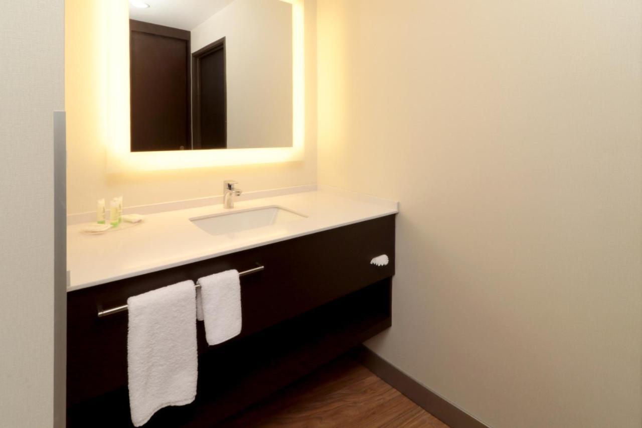 Staybridge Suites San Luis Potosi By Ihg Exterior photo