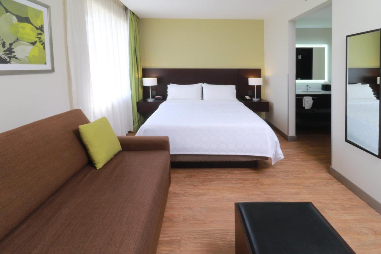 Staybridge Suites San Luis Potosi By Ihg Exterior photo